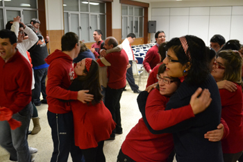 Cupido nos presentó la casilla del abrazo, momento dulce.